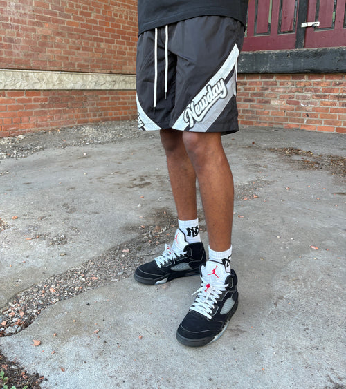 Chevron Panel Nylon Shorts (Black)